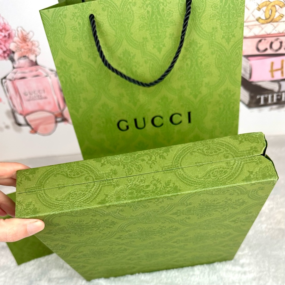 Gucci Wooden Keepsake Jewelry Box with card and shopping bag GREAT GIFT - Picture 6 of 9